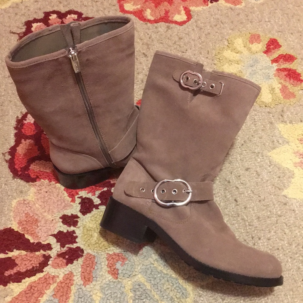 Vince Camuto Women’s Boots; NWT!